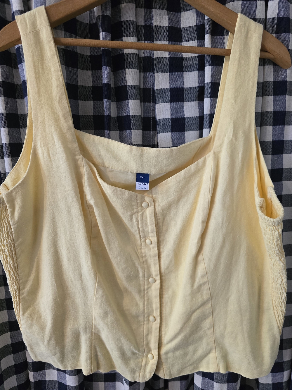 Old Navy Light Yellow Button-Up Tank
